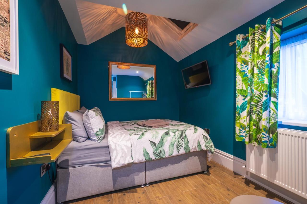 Art House Villa Londonderry ภายนอก รูปภาพ