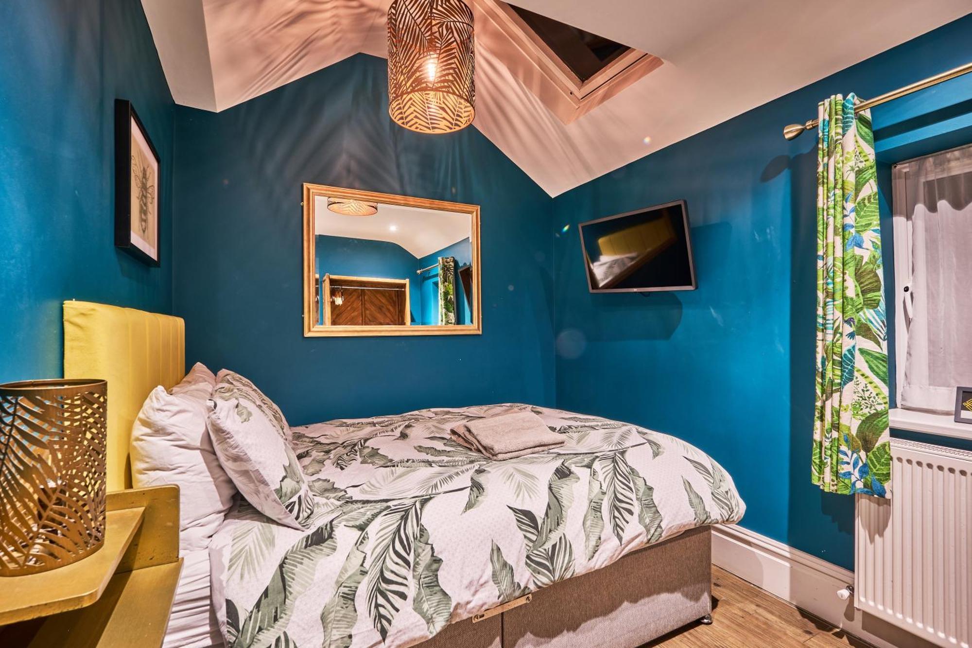 Art House Villa Londonderry ภายนอก รูปภาพ