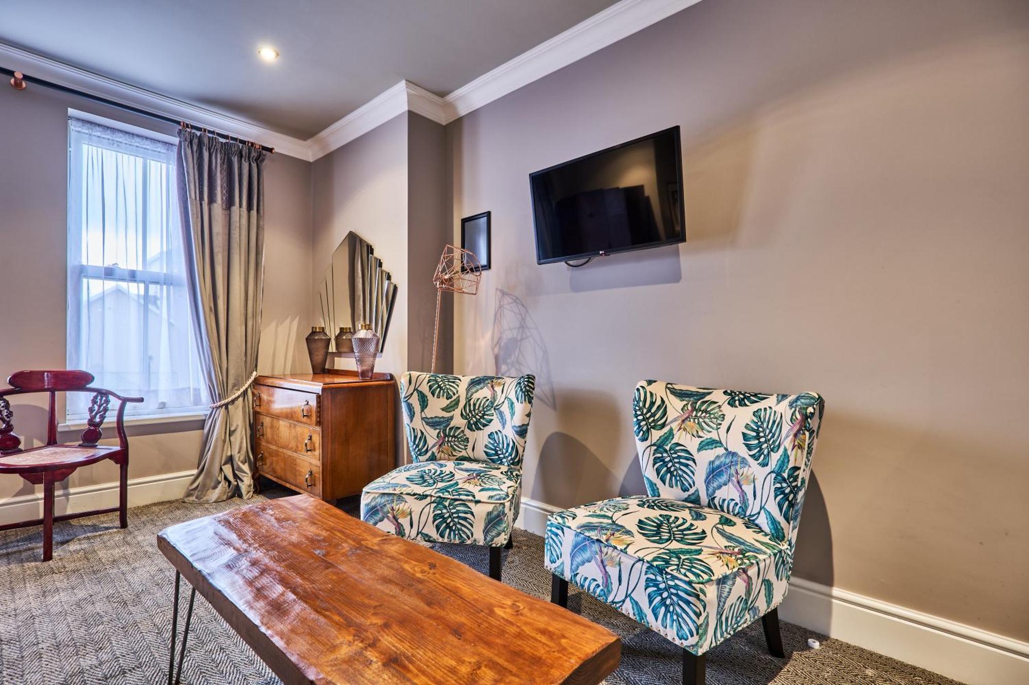 Art House Villa Londonderry ภายนอก รูปภาพ