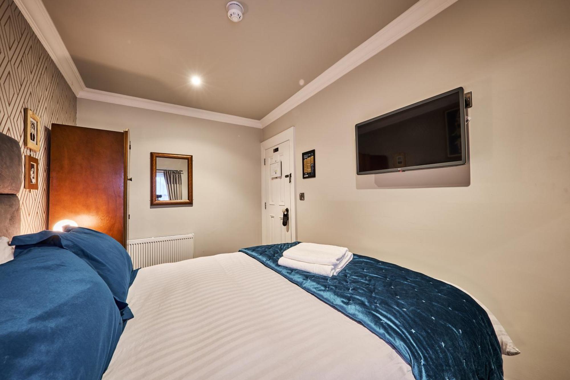 Art House Villa Londonderry ภายนอก รูปภาพ