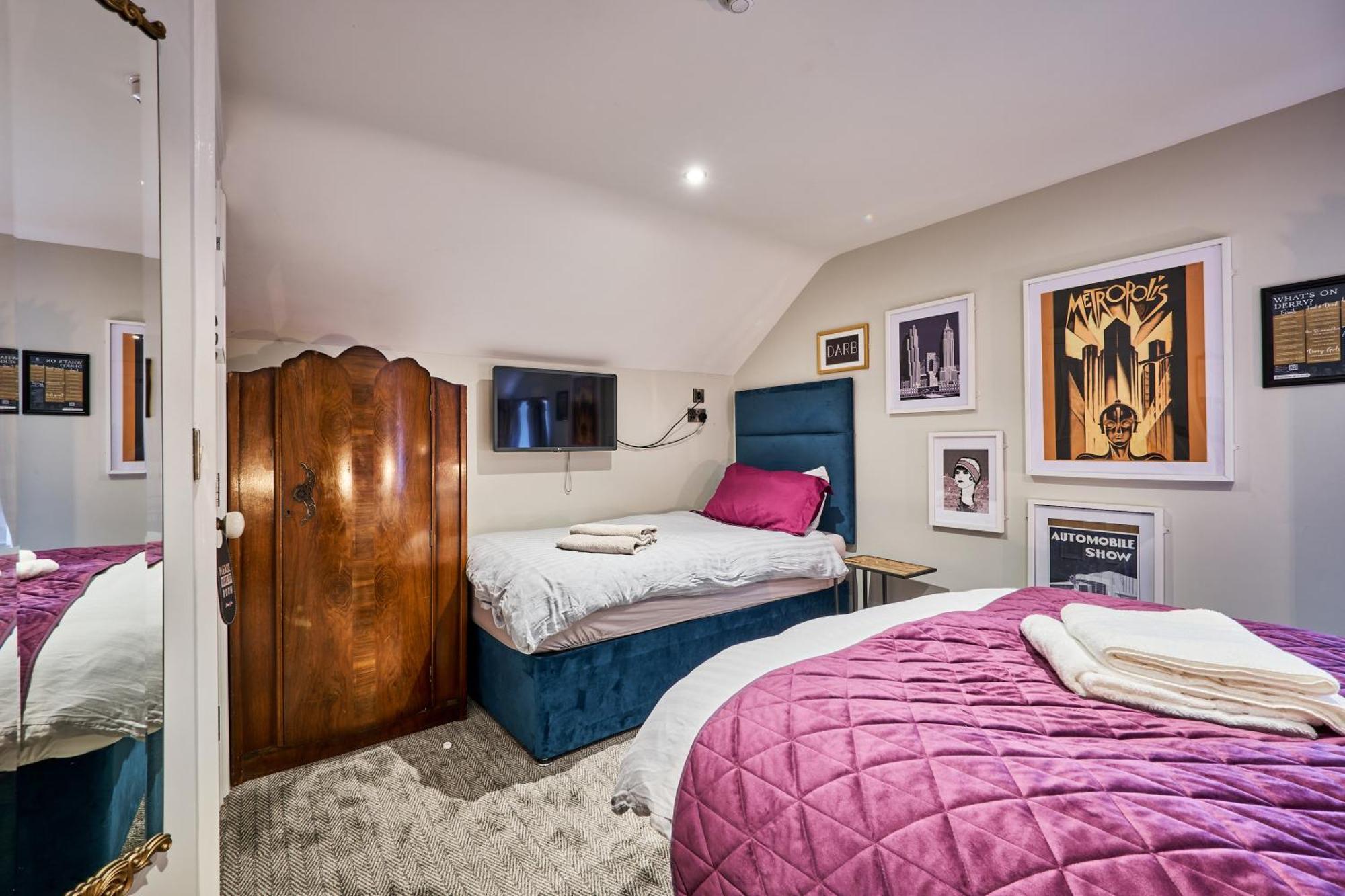 Art House Villa Londonderry ภายนอก รูปภาพ