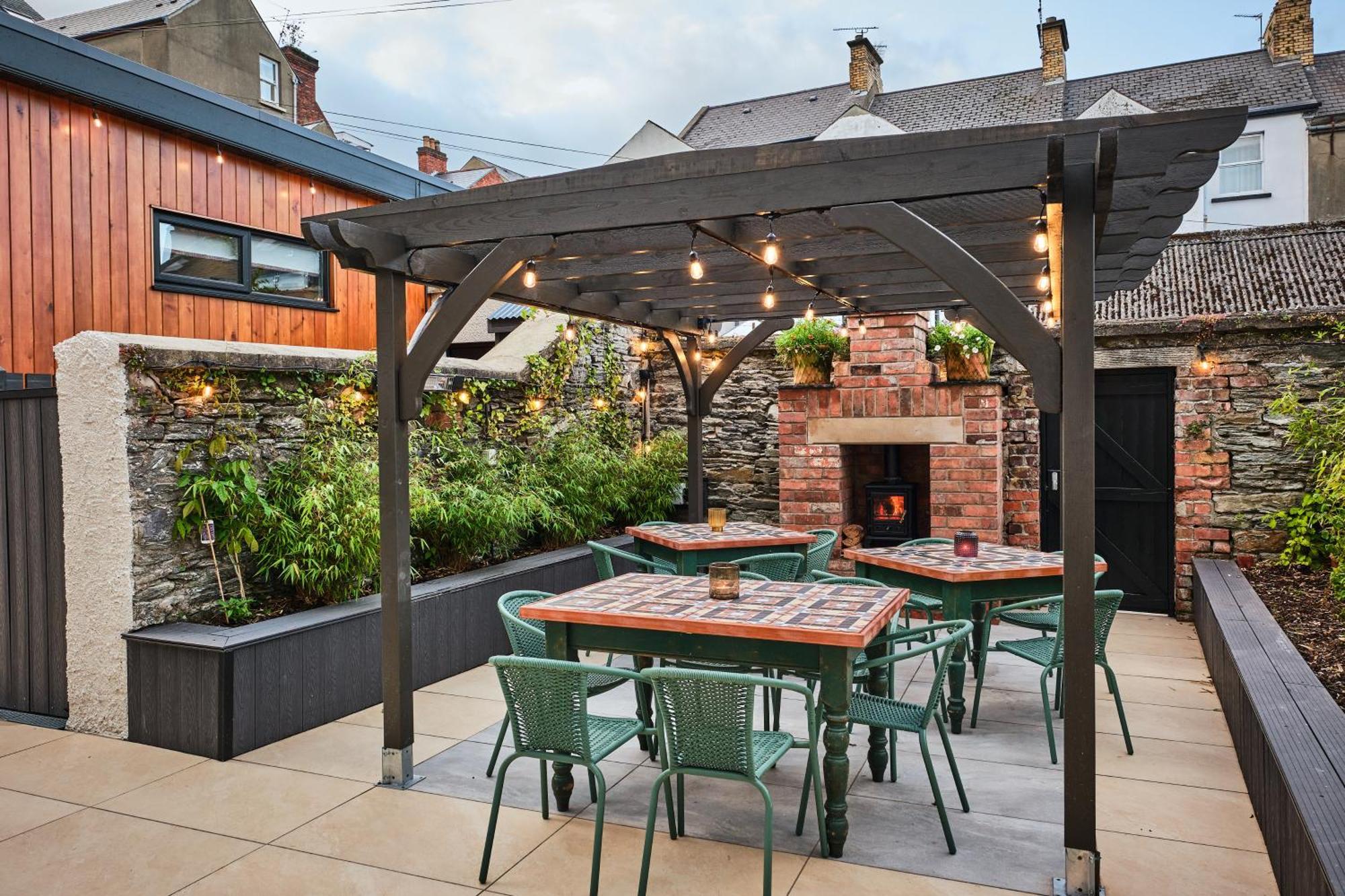 Art House Villa Londonderry ภายนอก รูปภาพ