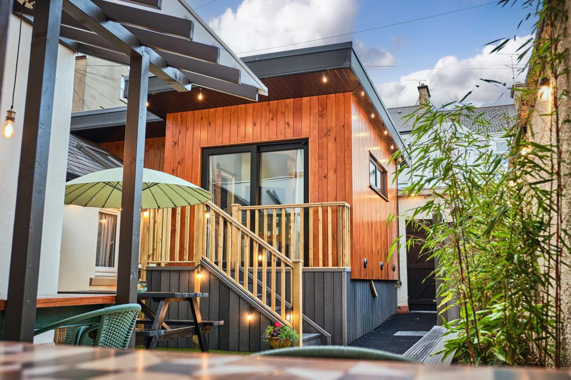 Art House Villa Londonderry ภายนอก รูปภาพ