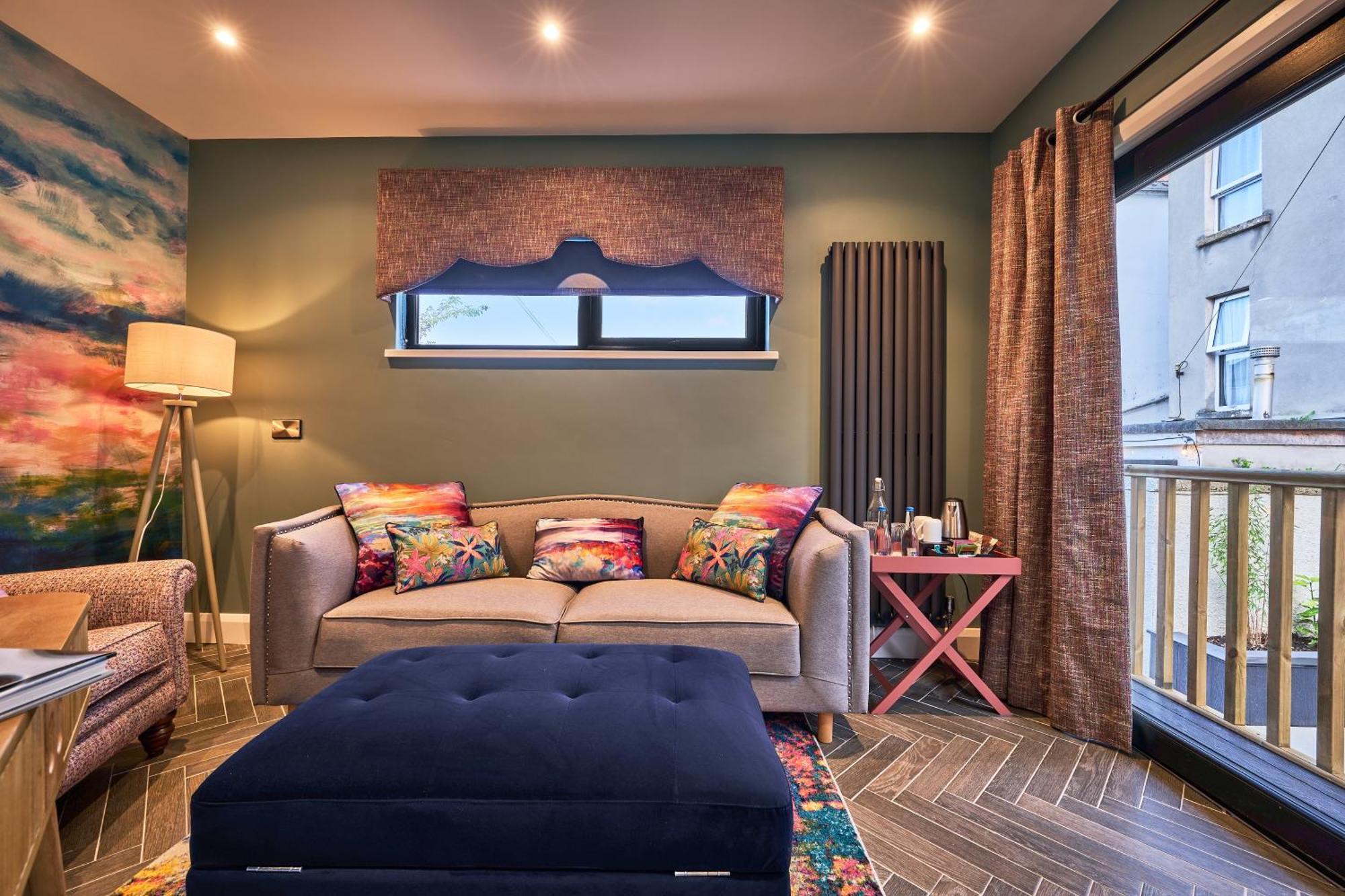 Art House Villa Londonderry ภายนอก รูปภาพ